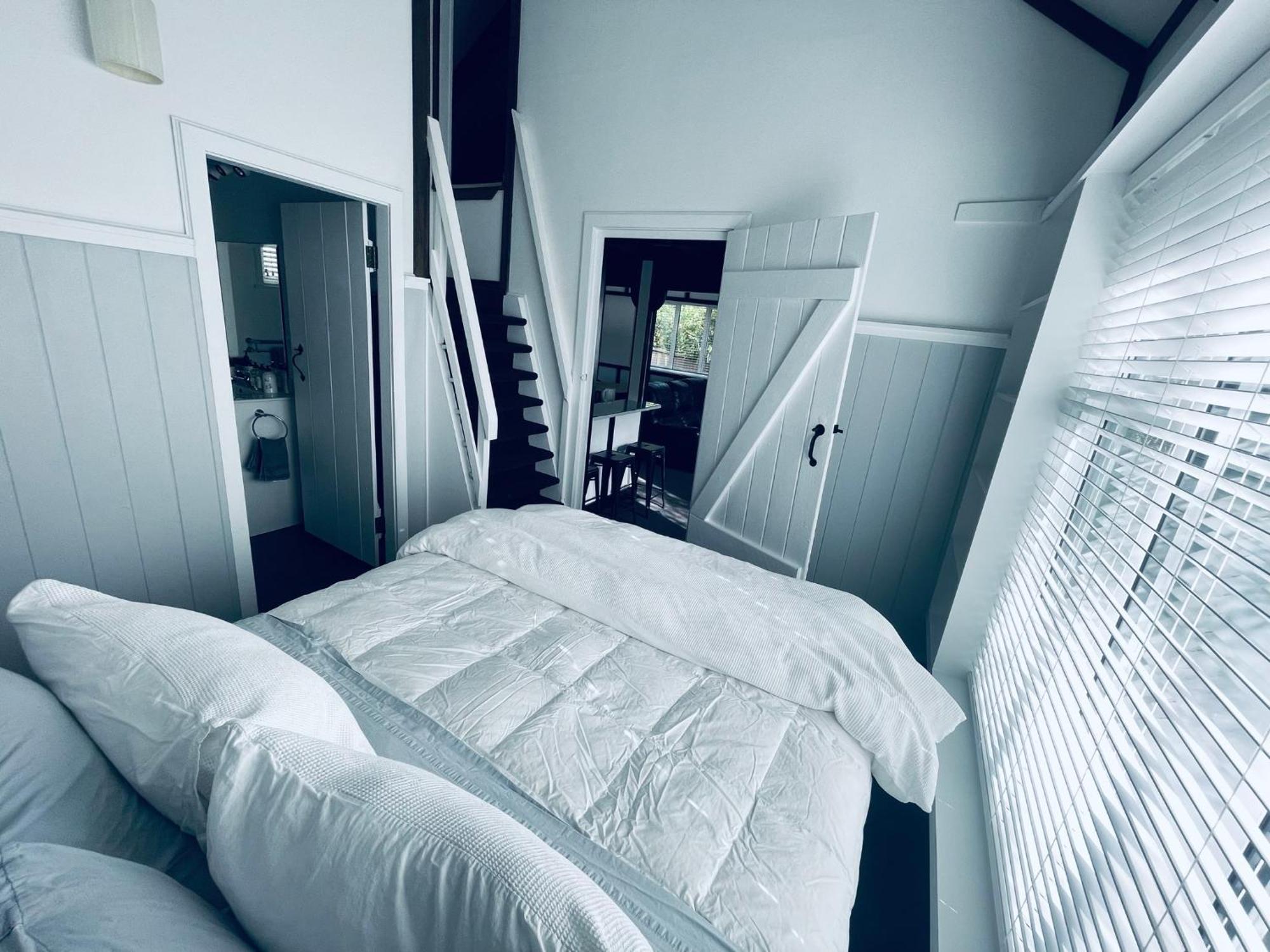 Experience Heritage, Live Modern Upper Hutt Esterno foto